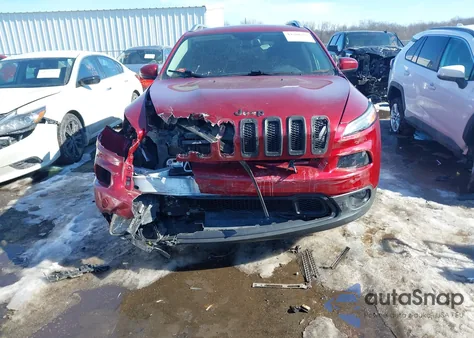 2014 Jeep Cherokee Latitude z USA, uszkodzony, nr VIN 1C4PJMCB9EW121338